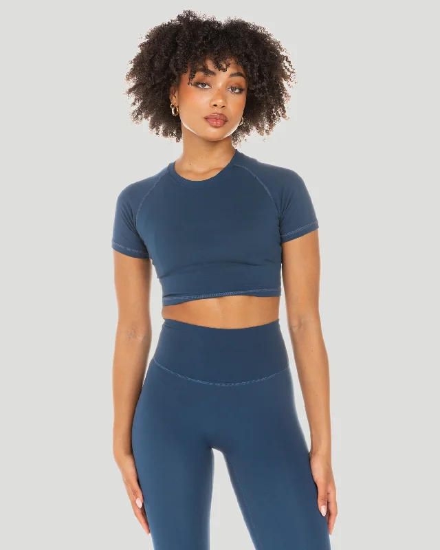 Aura Crop Tee - Navy