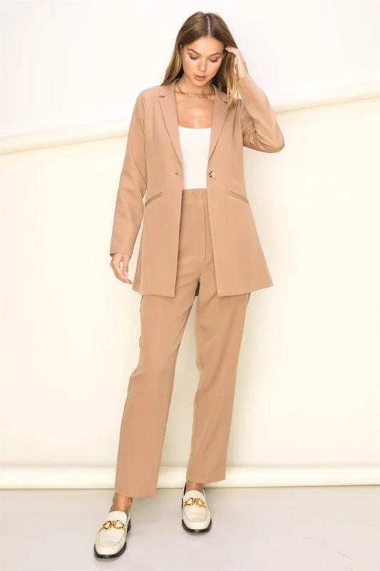 FOREVER INDEPENDENT BLAZER IN TAUPE